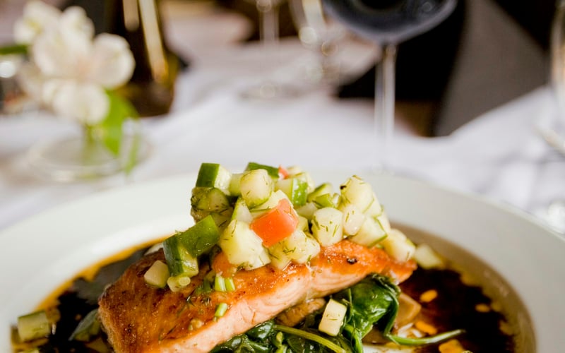 Salmon fillet with a cucumber and dill salsa